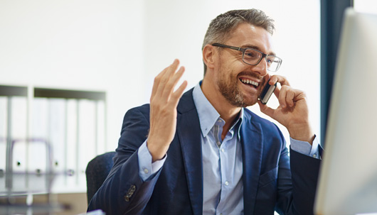 Telefonischer Kontakt mit unseren Kundenbetreuern – Deutsche Assistance