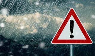 Warnschild Unwetter – Deutsche Assistance 