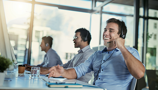 Quelle: ©iStock Servicemitarbeiter – Deutsche Assistance